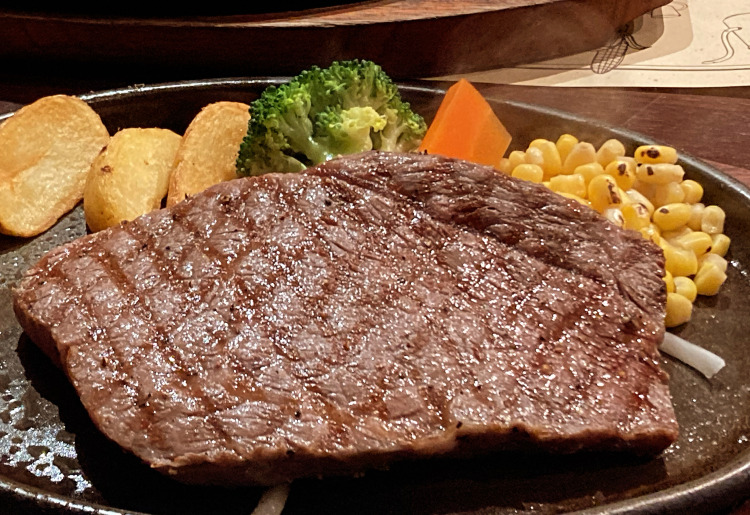 黒毛和牛日替わりステーキランチ