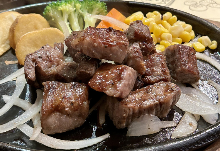 黒毛和牛サイコロステーキランチ